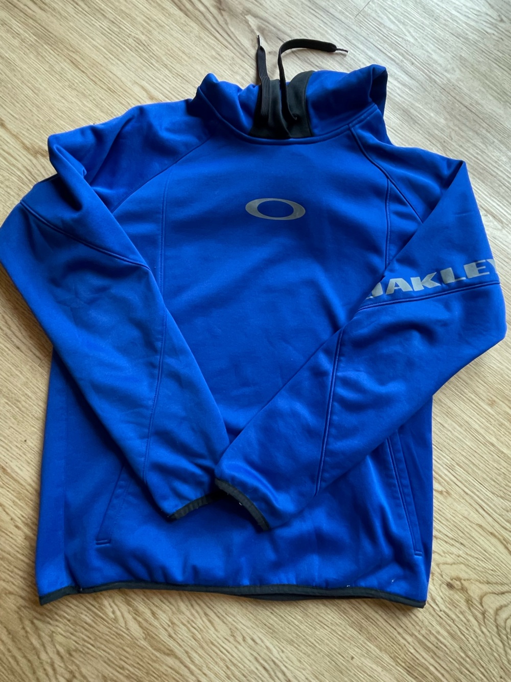 Oakley Men's Royal Blue Athletic Pullover with Silver Logo